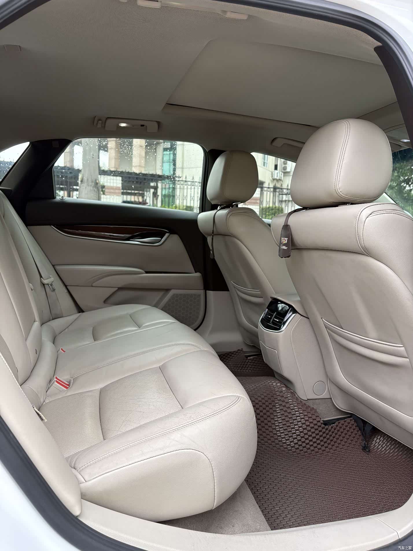 Cadillac XTS, 2016 10