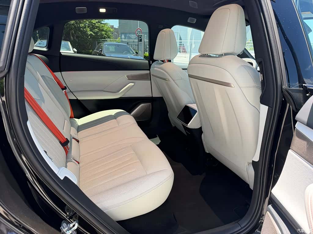 NIO L60, 2024 13