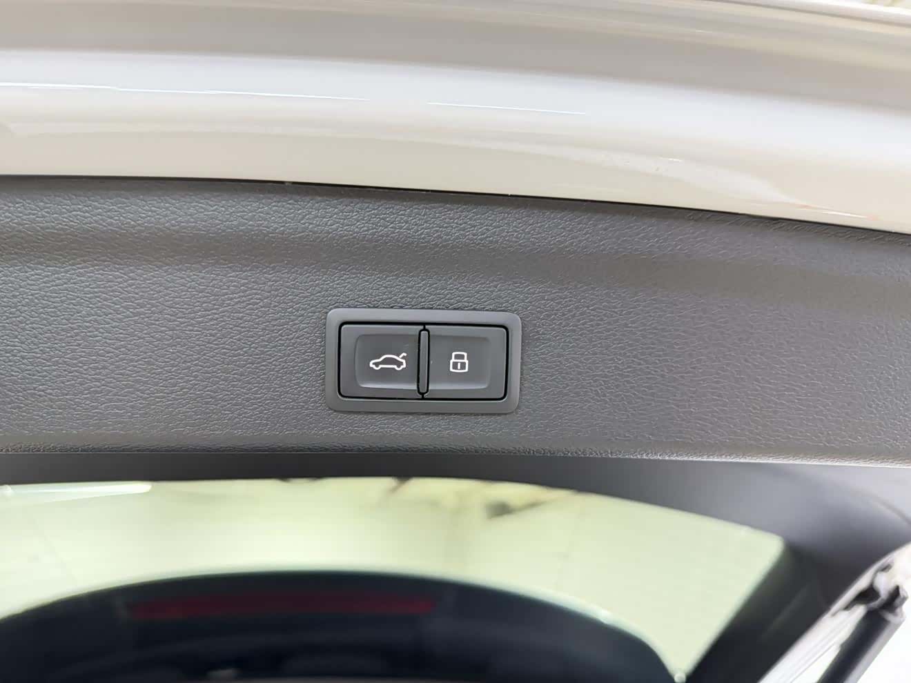 Audi Q3, 2022 11