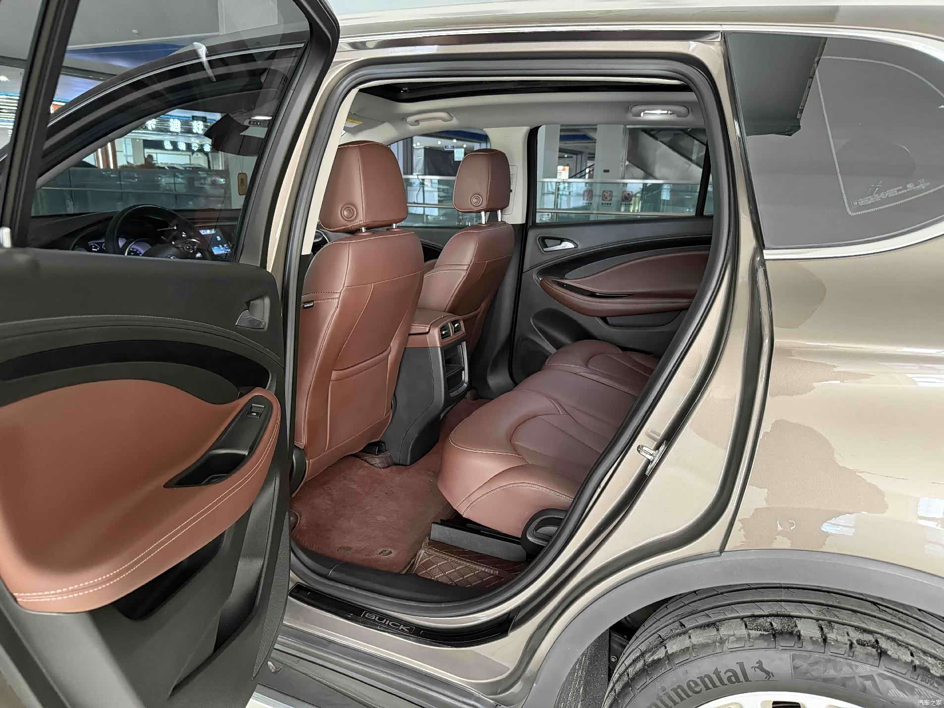 Buick Envision Plus, 2018 9