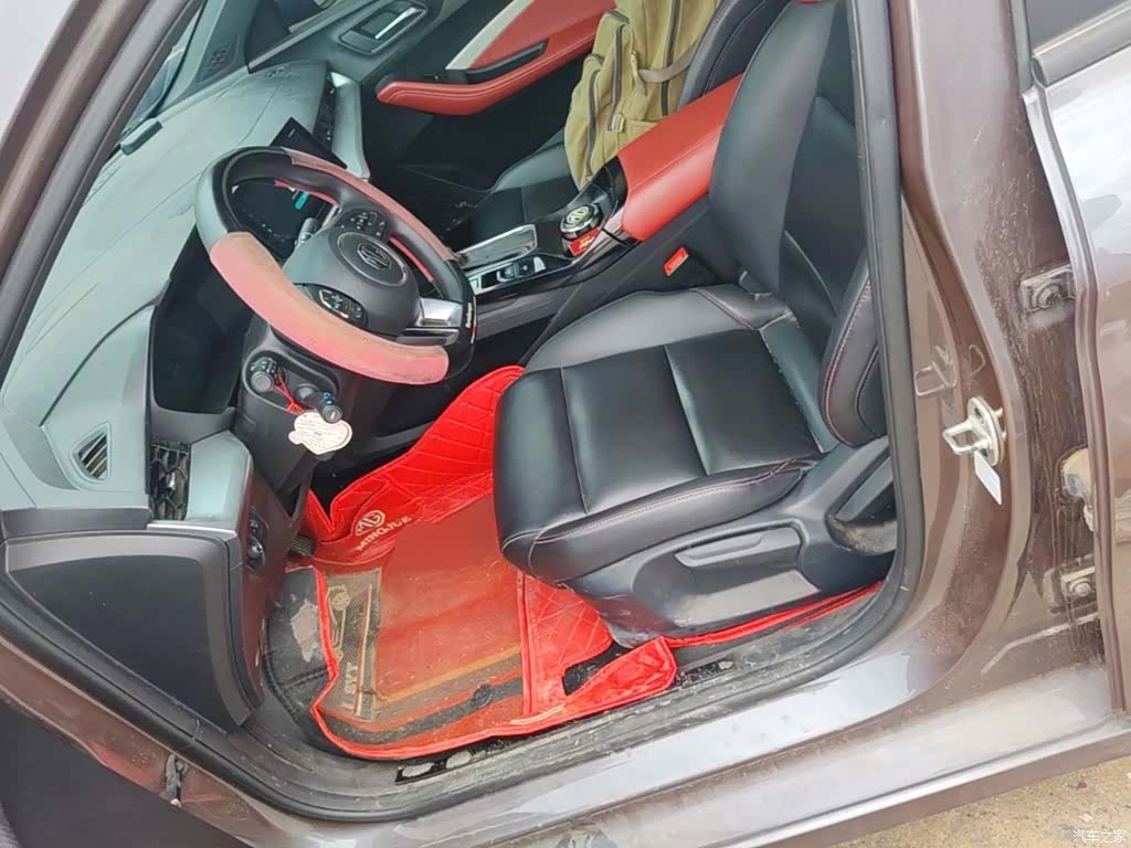 MG MG5, 2022 15