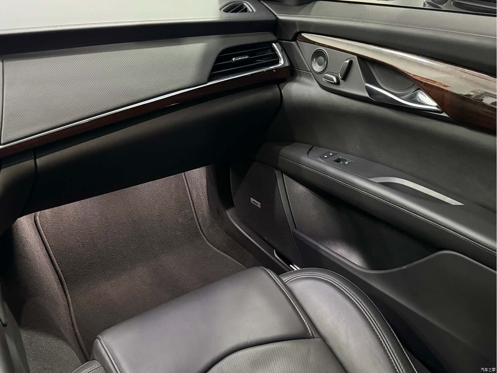 Cadillac CT6, 2018 17