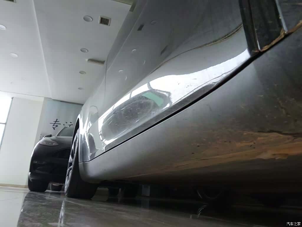 Tesla Model Y, 2023 21