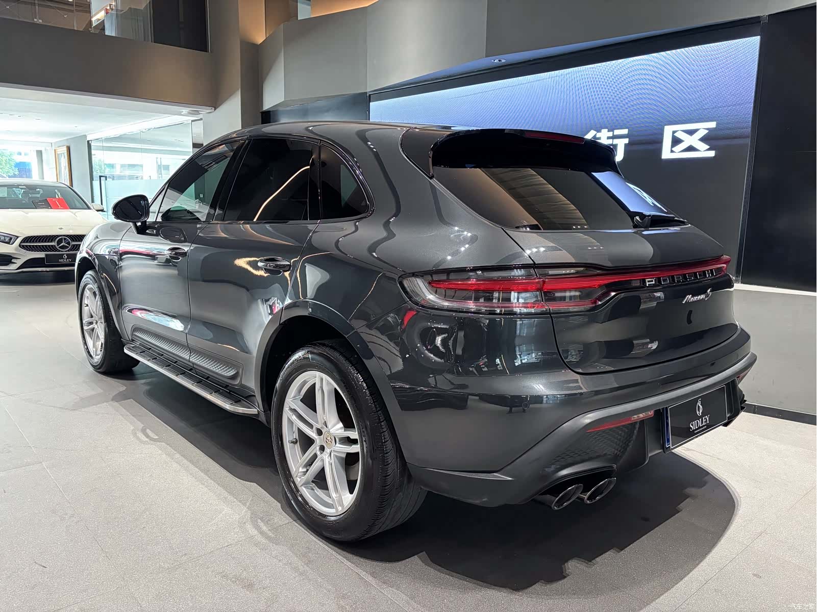 Porsche Macan, 2023 4