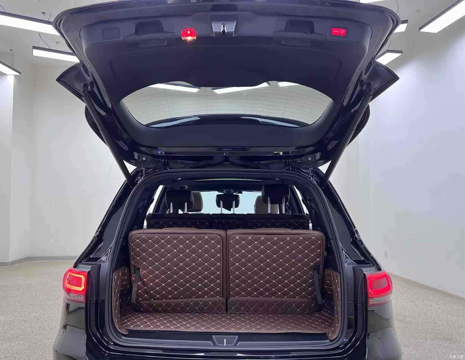 Mercedes-Benz GLB, 2022 28