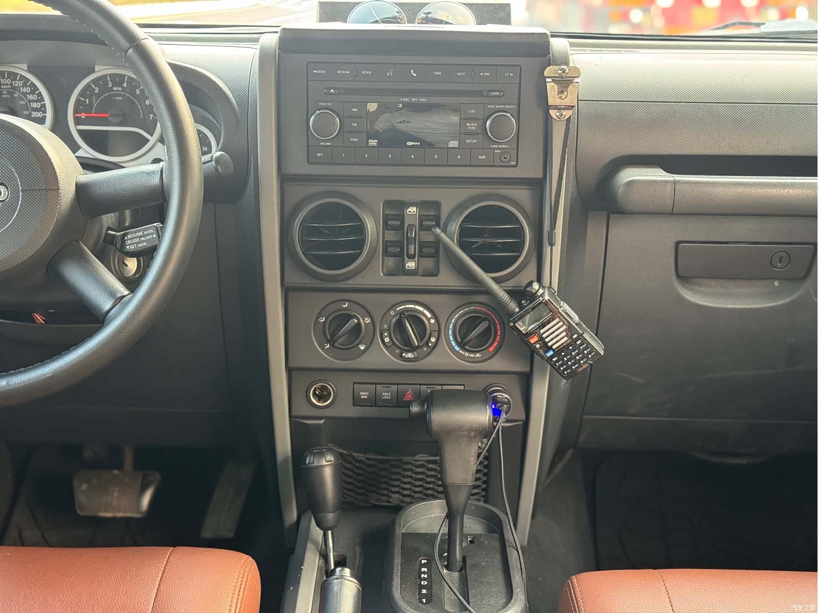 Jeep Wrangler, 2010 10