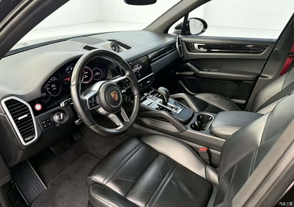 Porsche Cayenne, 2018 4