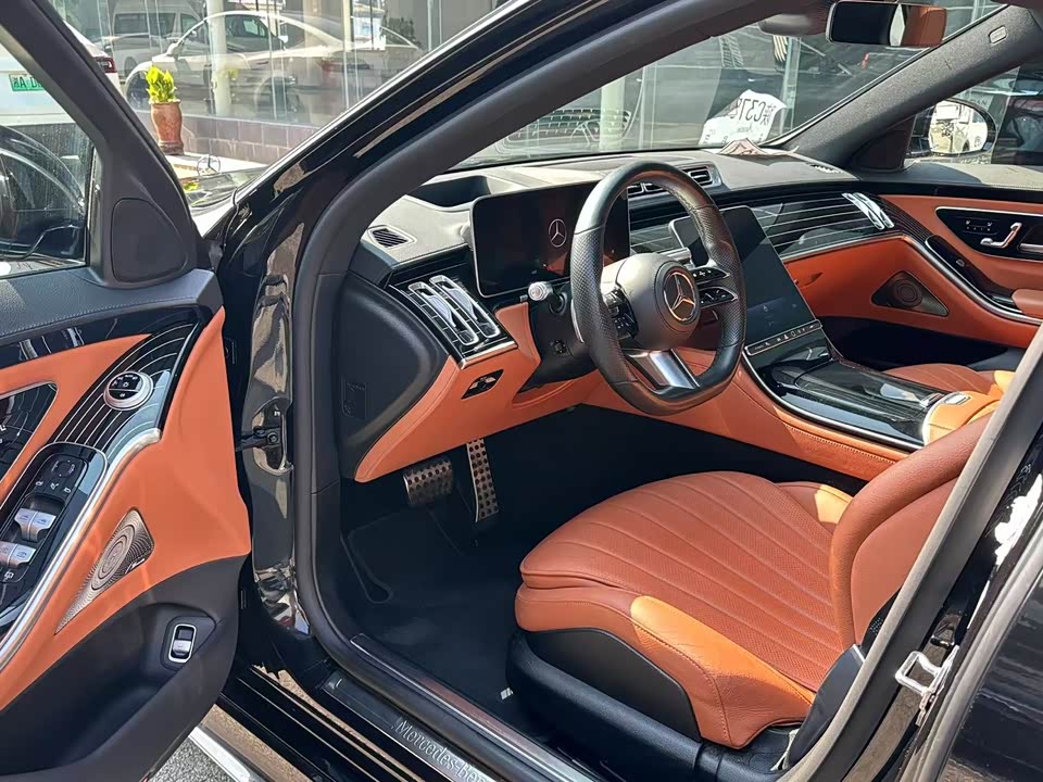 Mercedes-Benz S-class Mercedes-Benz S-class