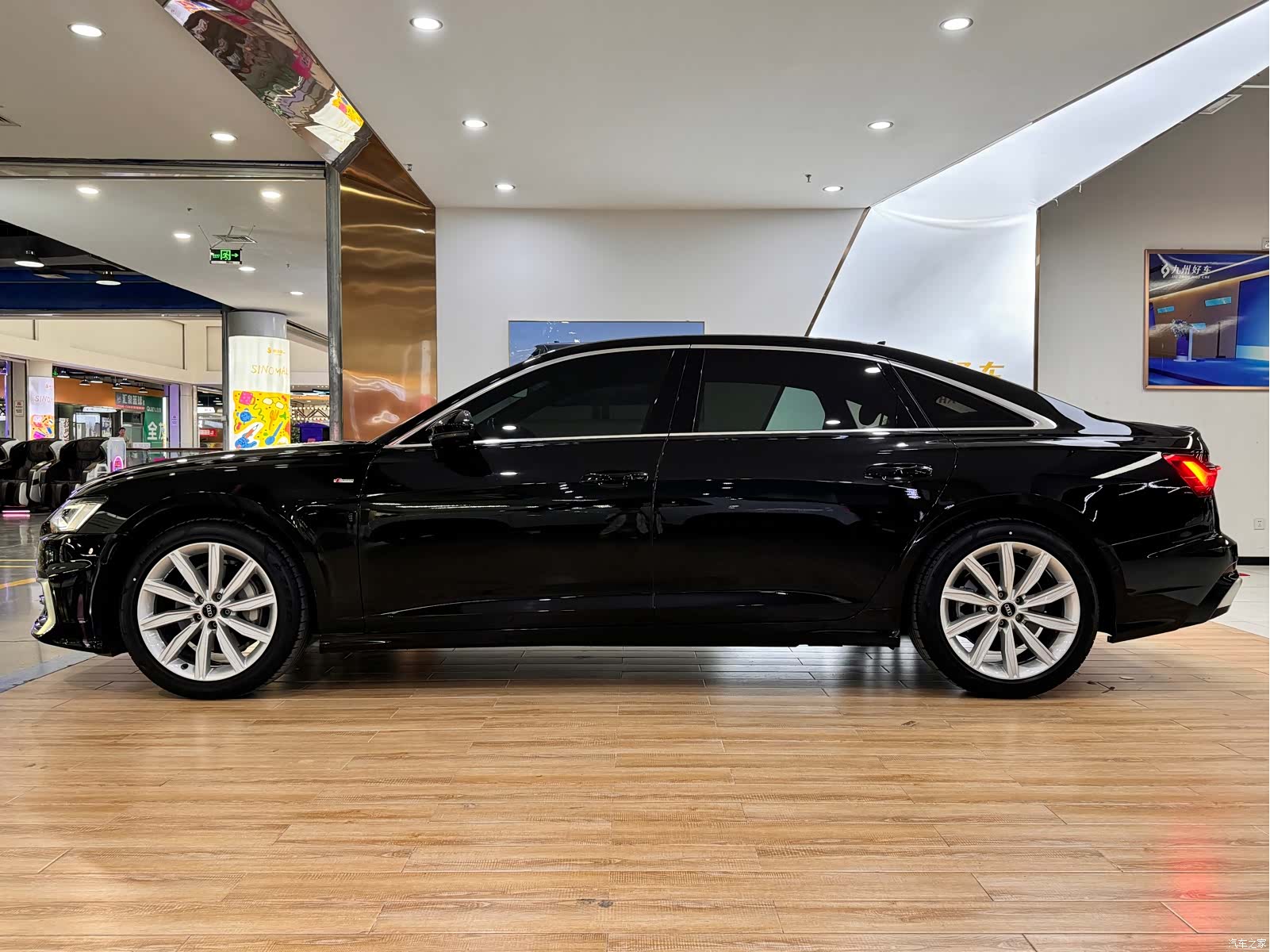 Audi A6L, 2023 4