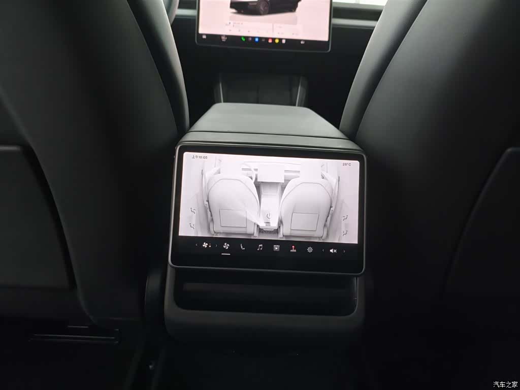 Tesla Model Y, 2025 12