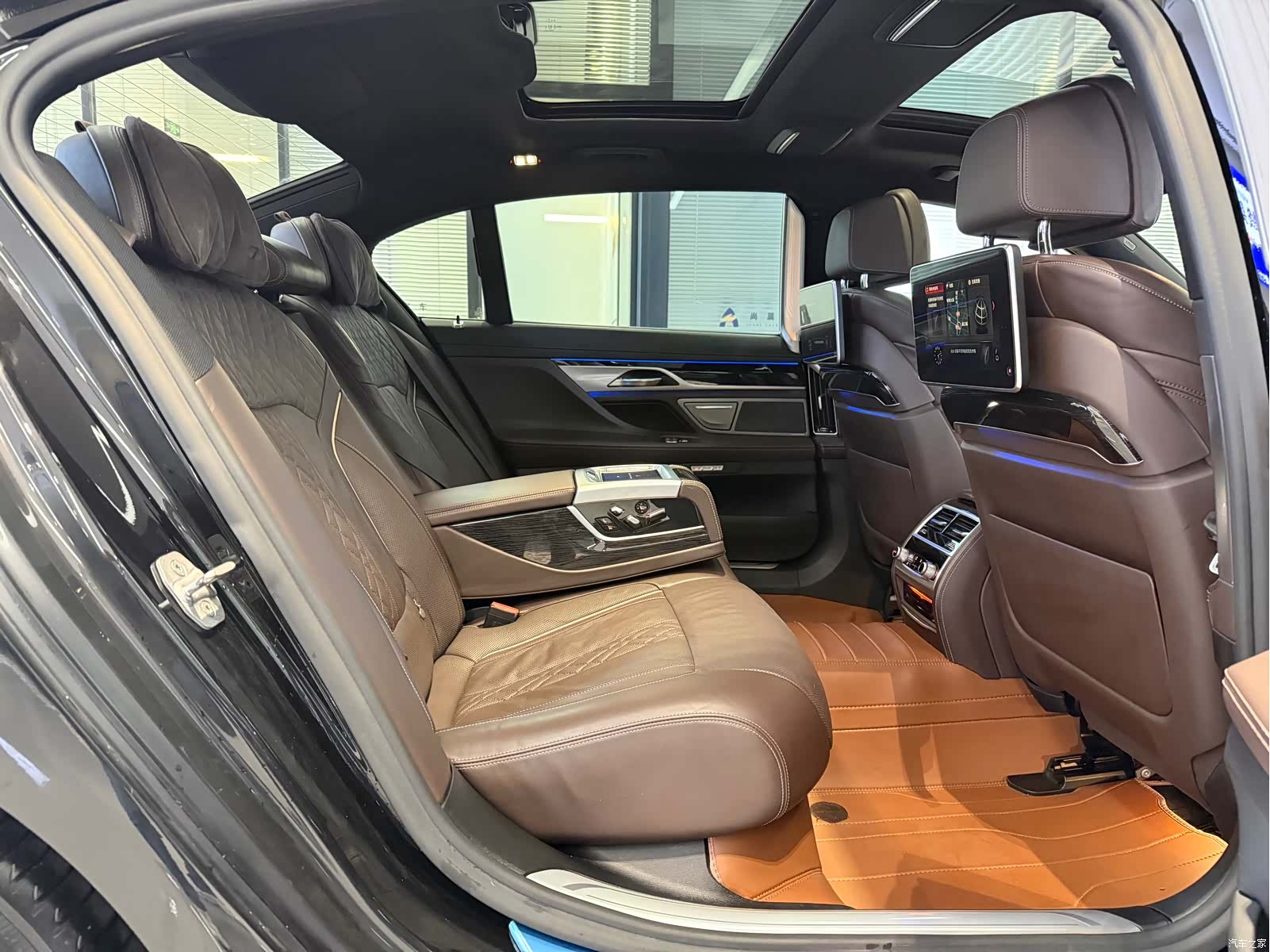 BMW 7 Series, 2018 10