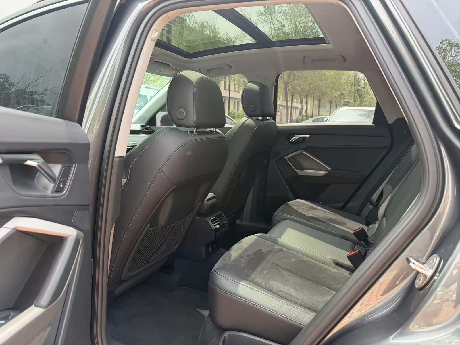 Audi Q3, 2022 16