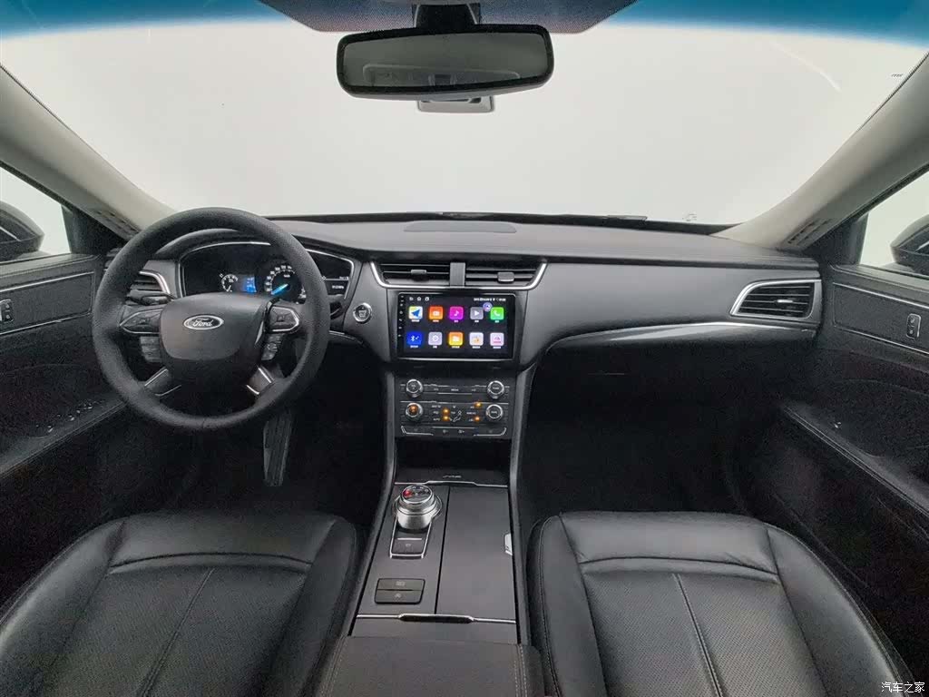 Ford Taurus, 2017 все фото