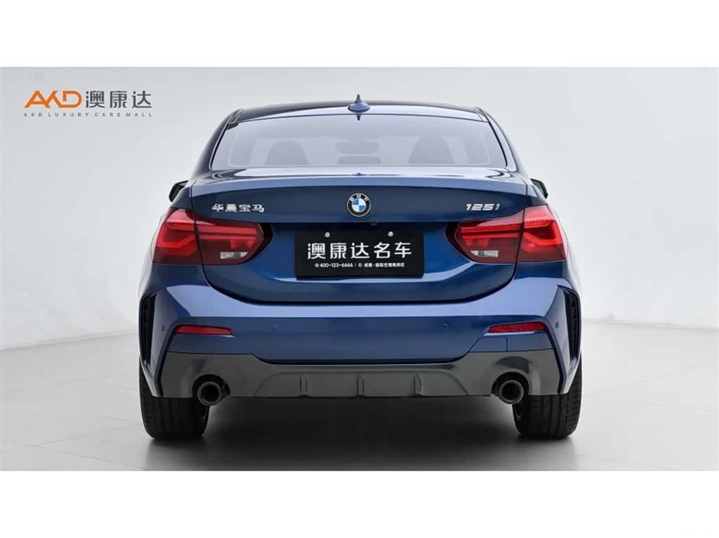 BMW 125i 2.0T 23 M, 2023 4