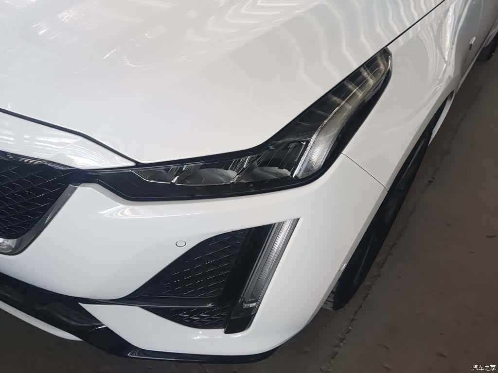 Cadillac CT5, 2021 3