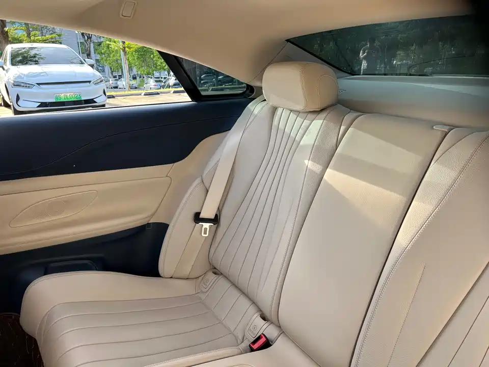 Mercedes-Benz E-class Mercedes-Benz E-class