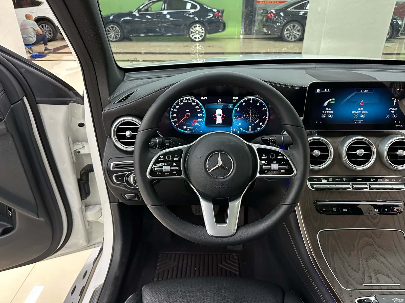 Mercedes-Benz GLC, 2020 20