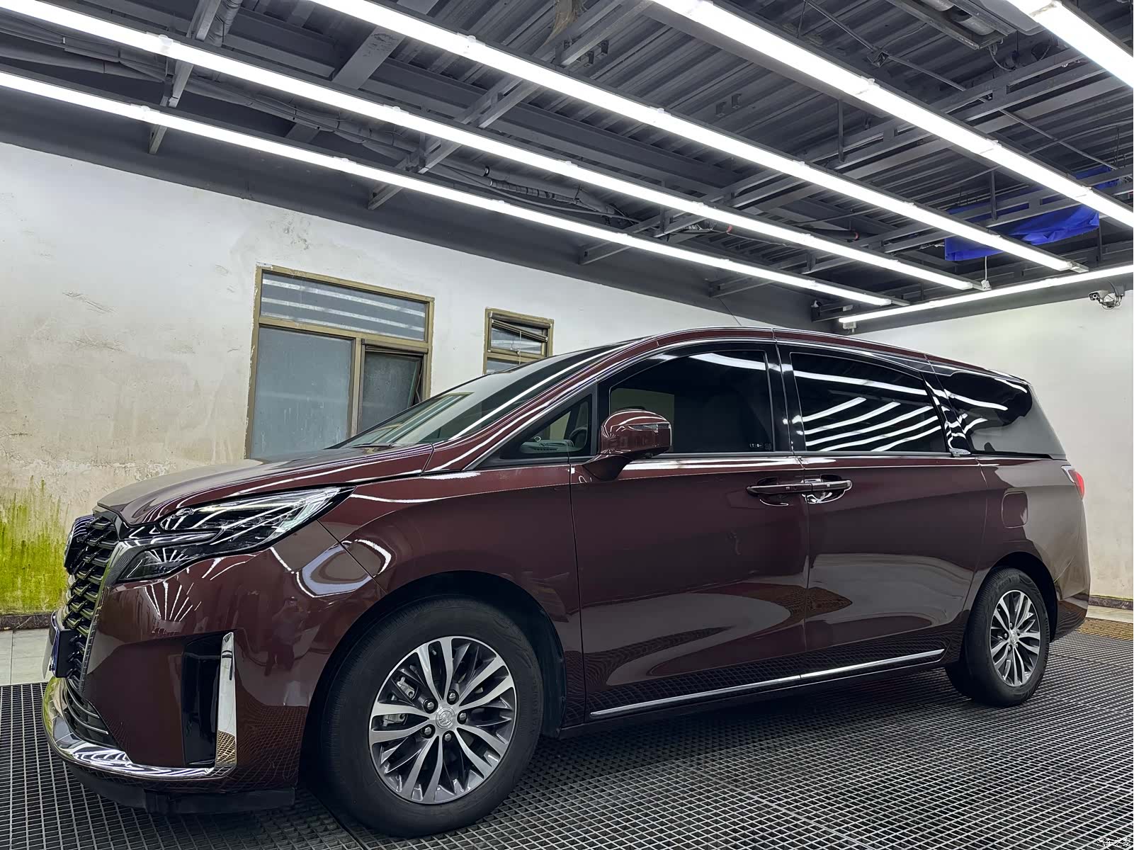 Buick GL8, 2023 3