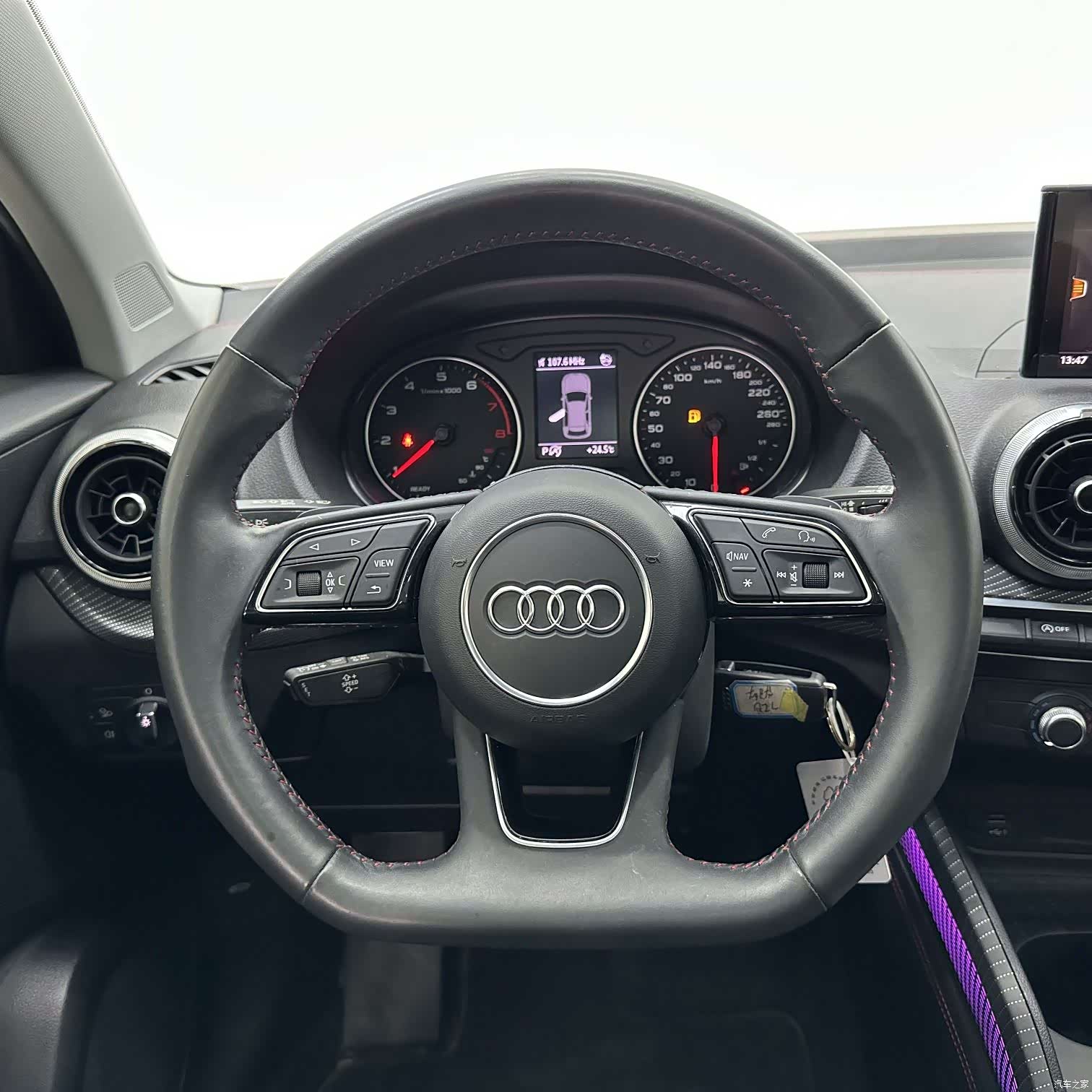 Audi Q2L, 2022 12