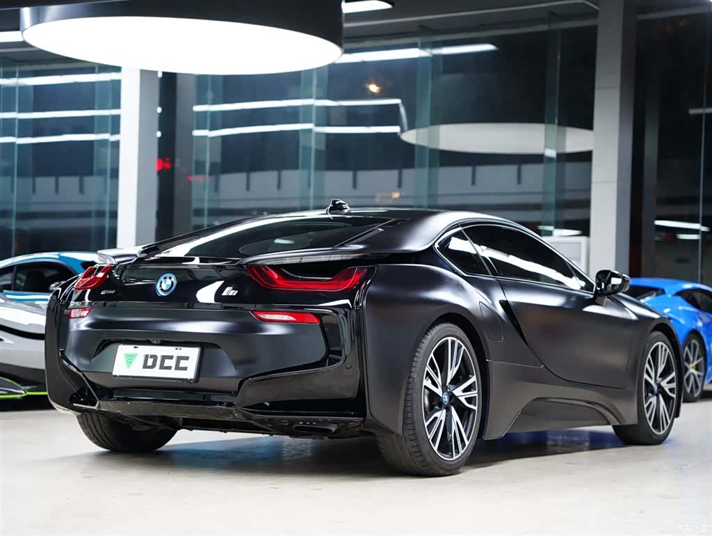 BMW i8, 2017 9