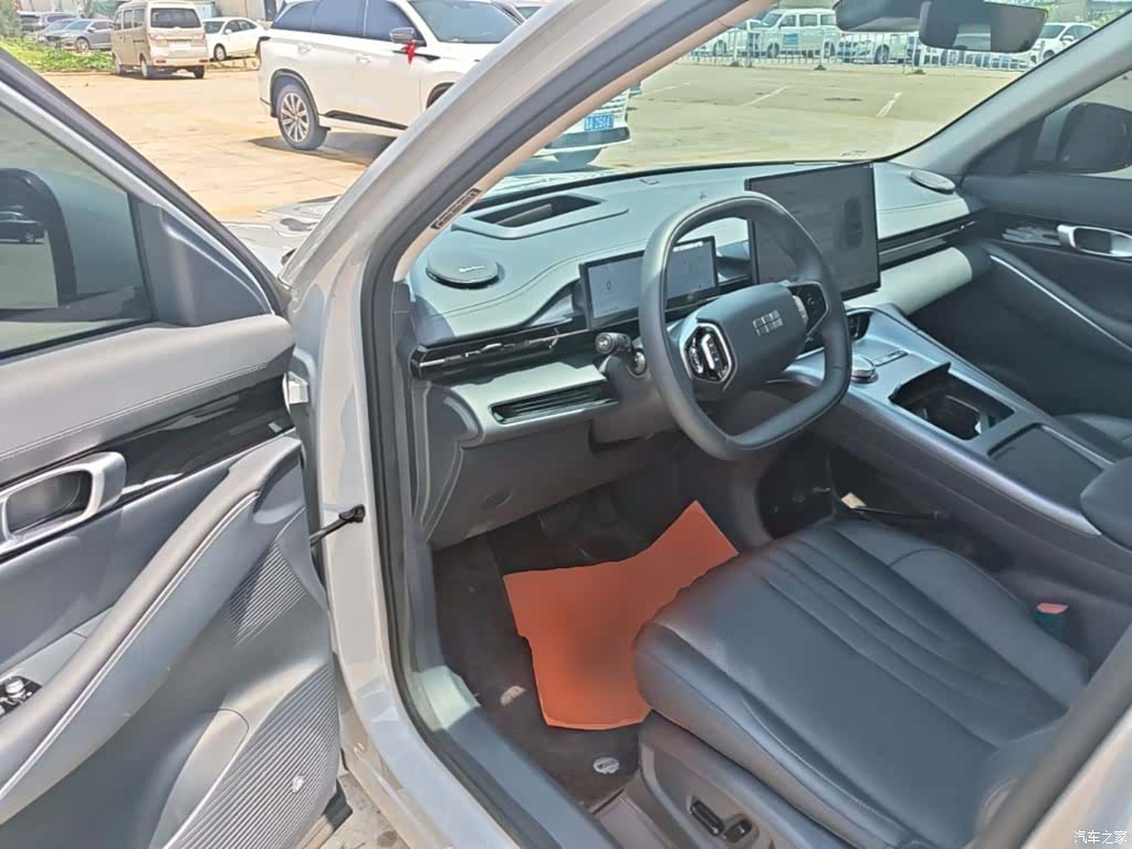 Geely Galaxy E5, 2025 16