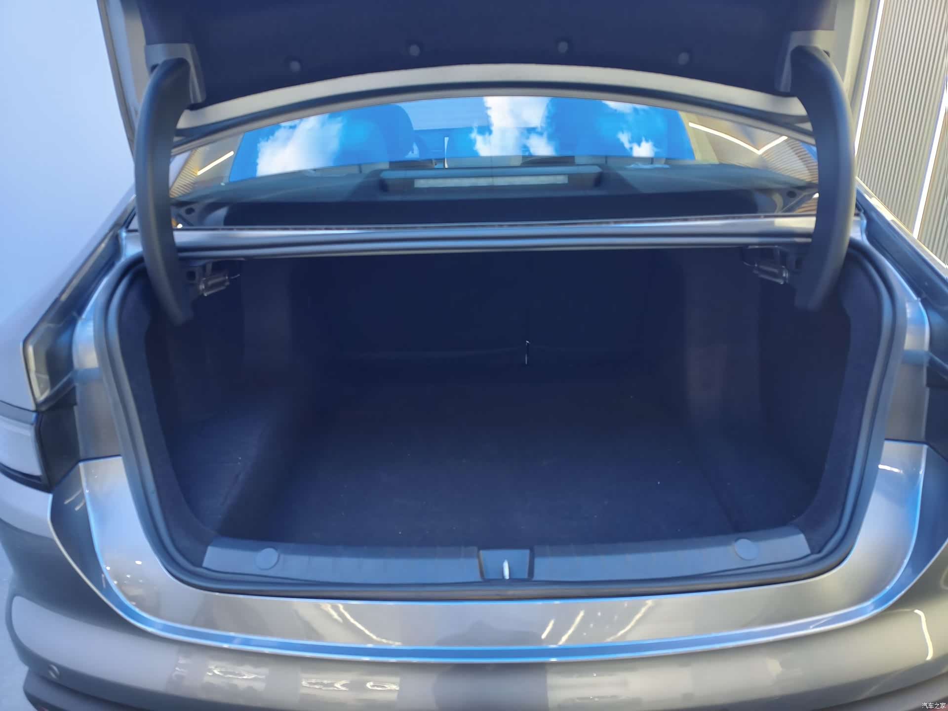 BYD Seal, 2025 10