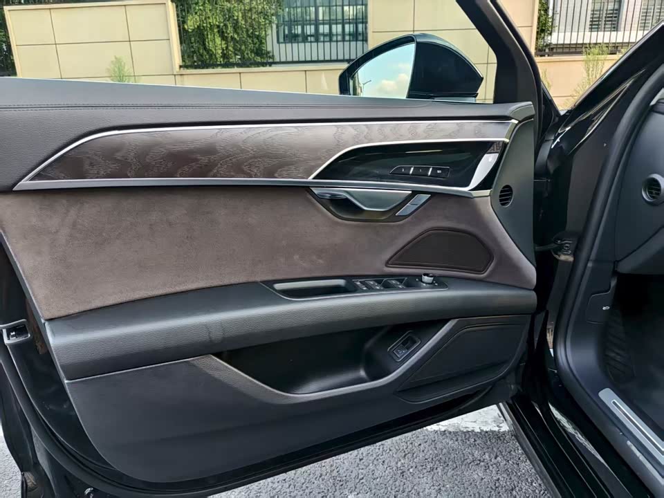 Audi A8 Audi A8