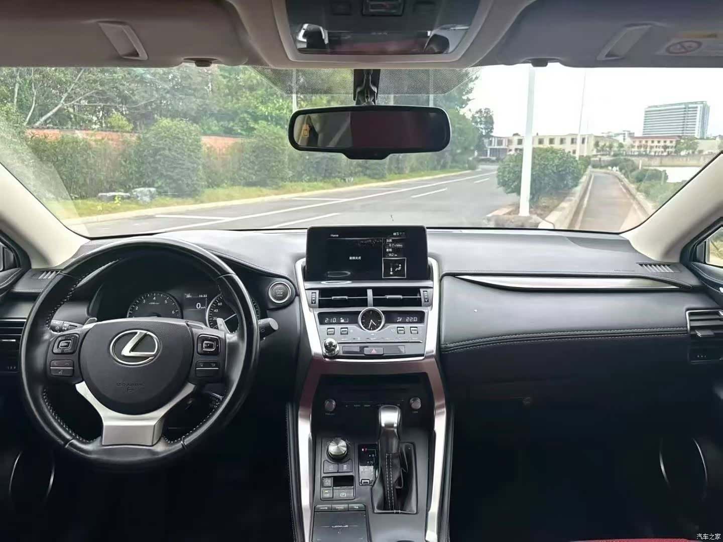 Lexus NX, 2019 4