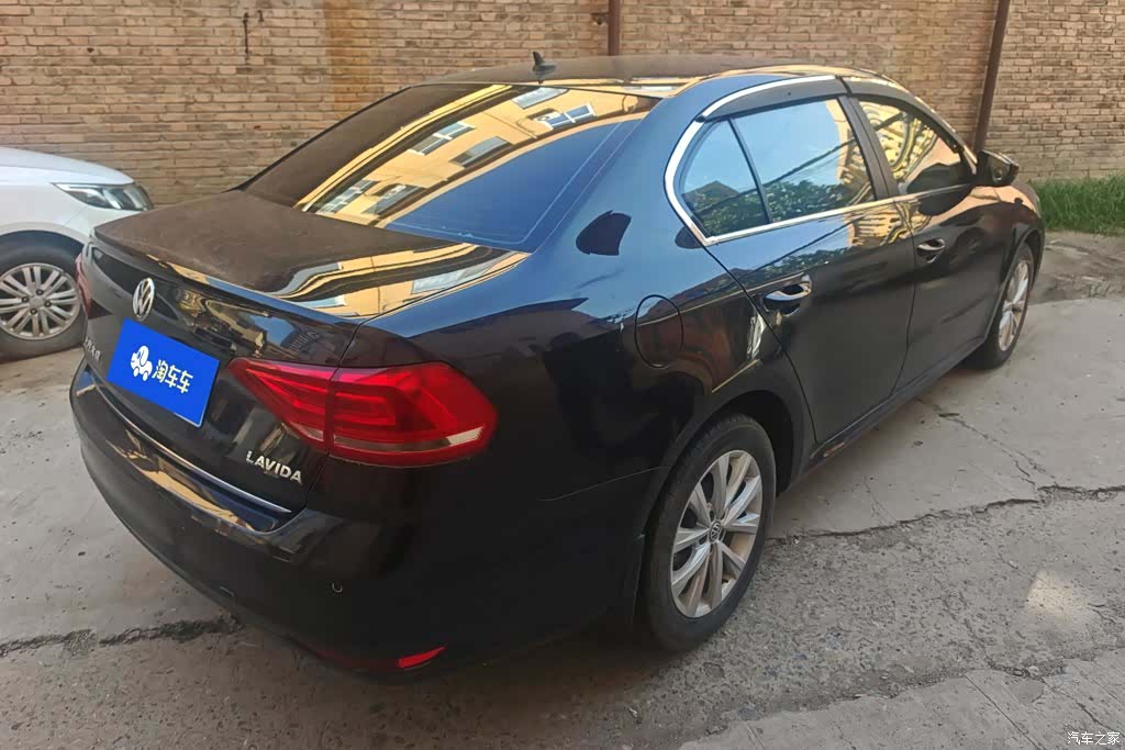 Volkswagen Lavida, 2017 3