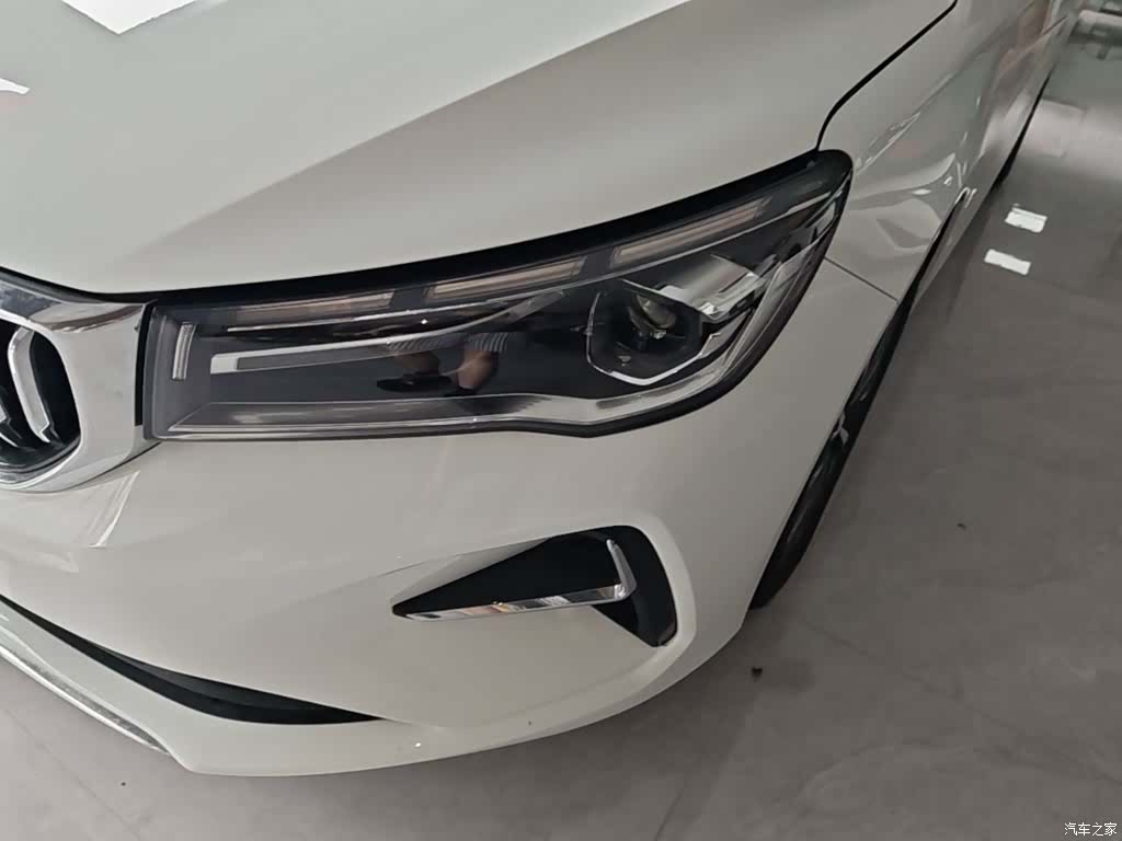 Geely Emgrand, 2026 24