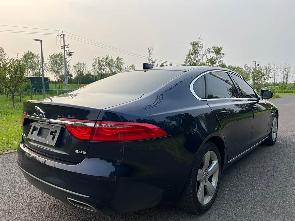 Jaguar XFL Jaguar XFL