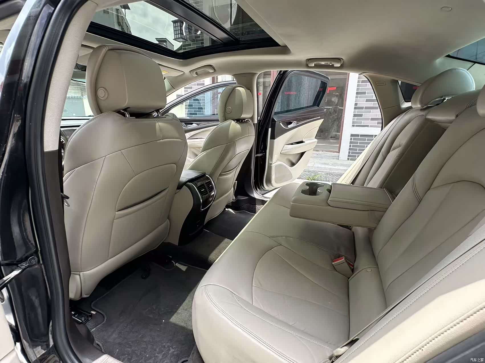 Buick LaCrosse, 2017 11