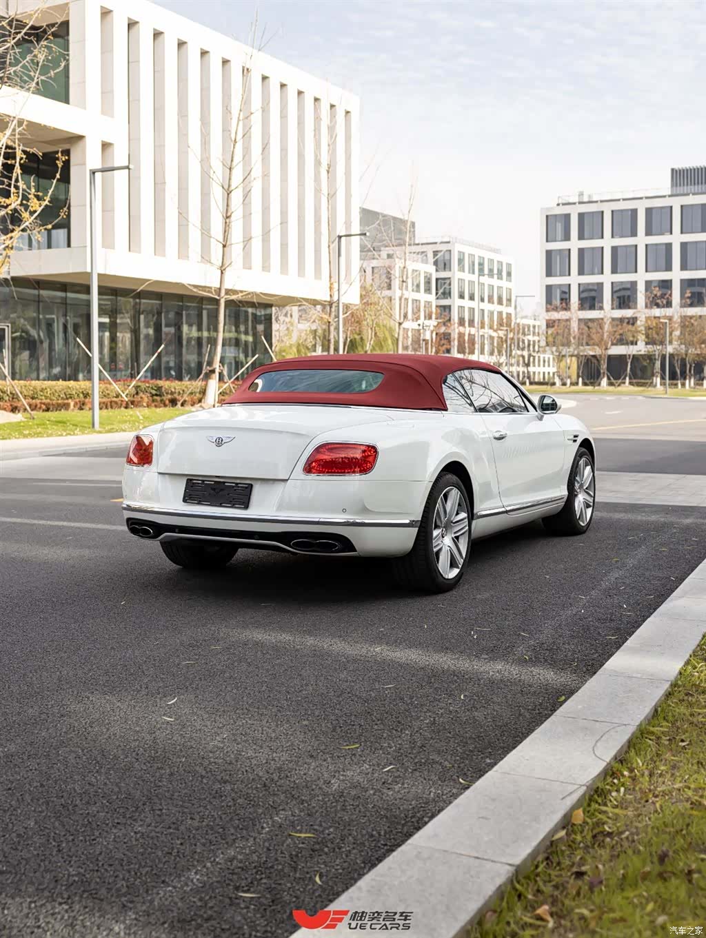 Bentley Continental GT, 2019 4