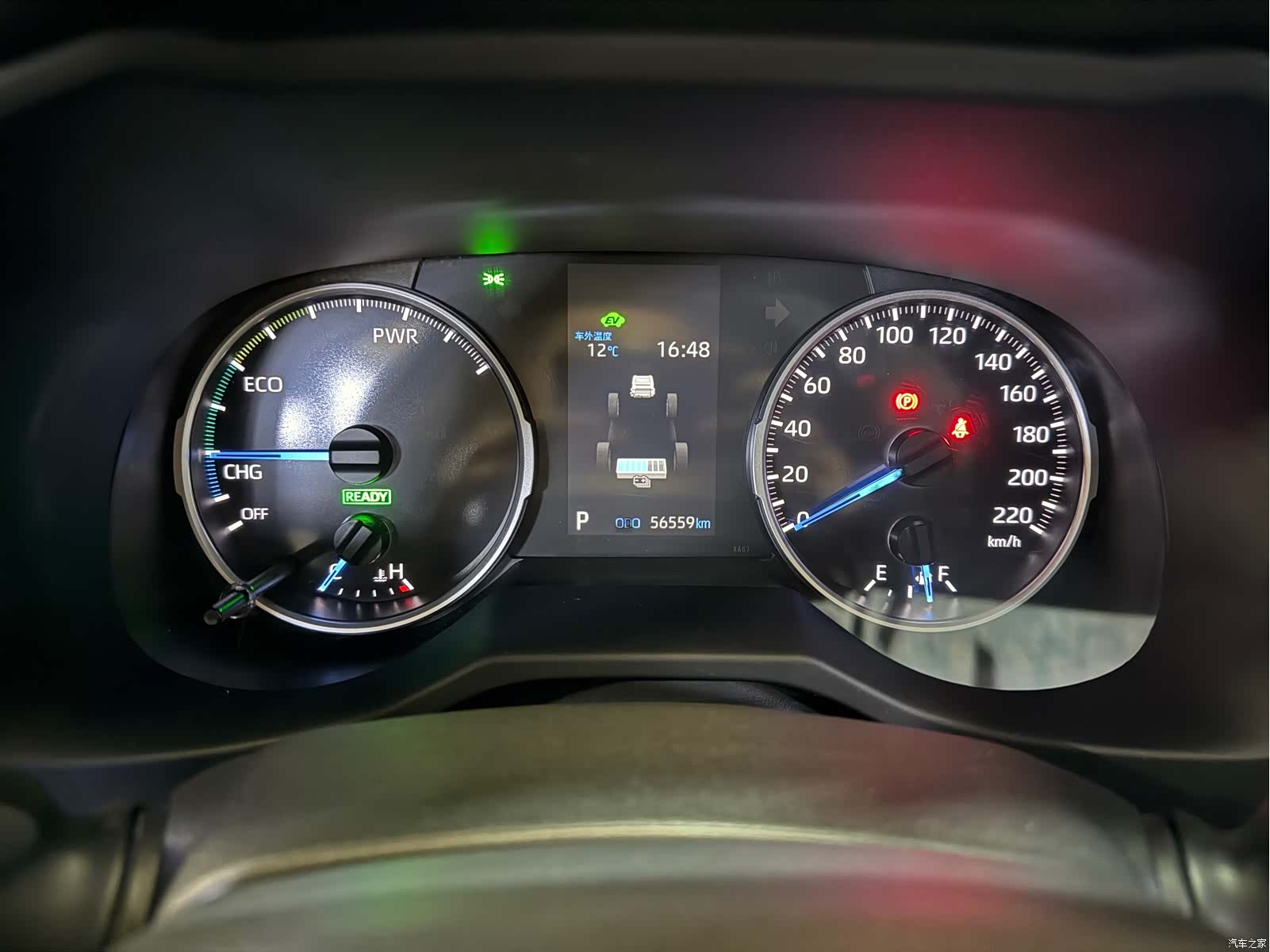 Toyota Wildlander, 2022 13