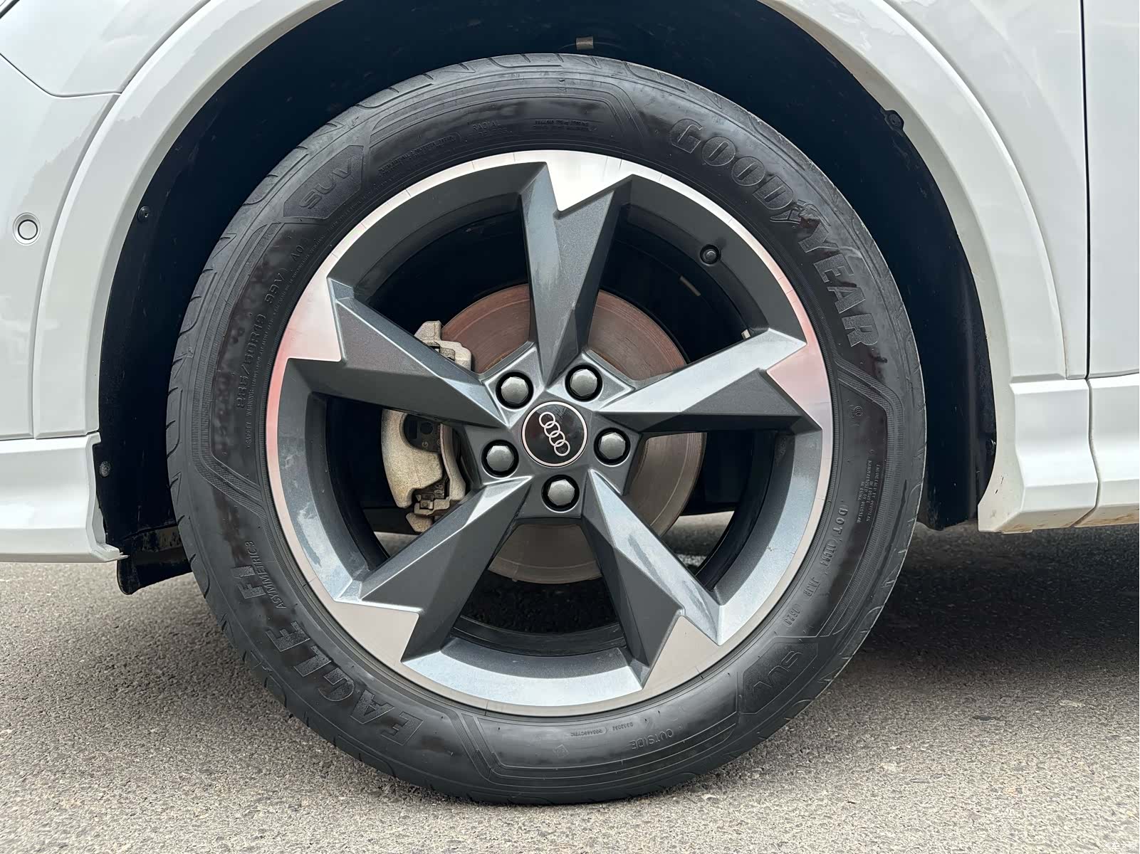 Audi Q3, 2023 19
