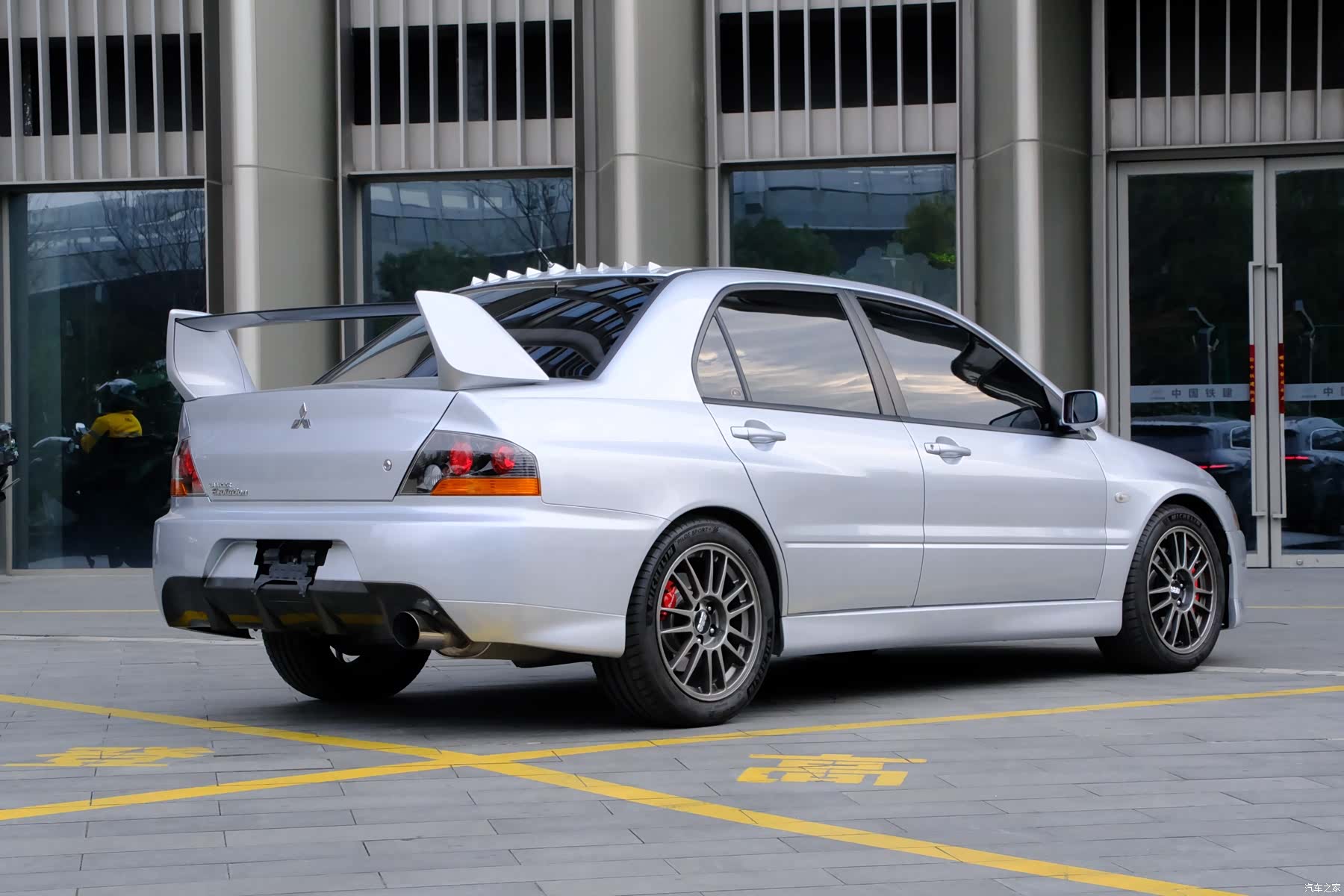 Mitsubishi LANCER, 2007 7