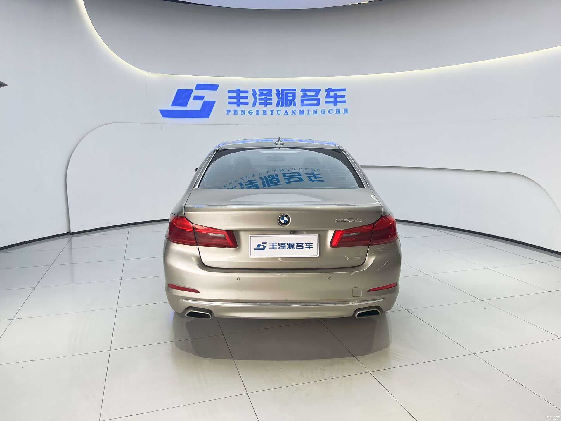 BMW 5 Series, 2018 все фото