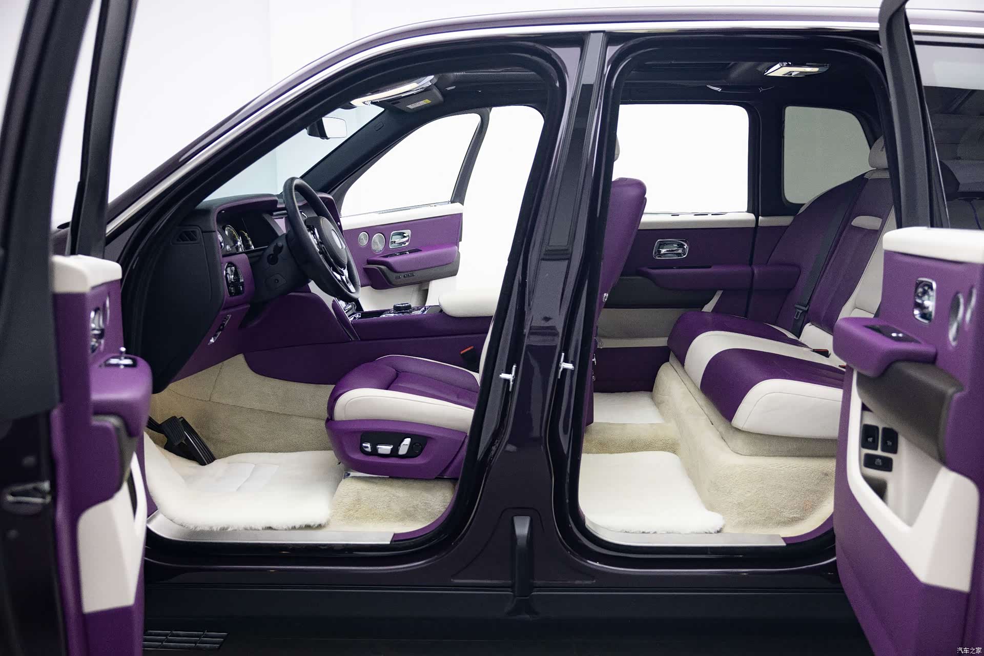 Rolls-Royce Cullinan, 2020 12