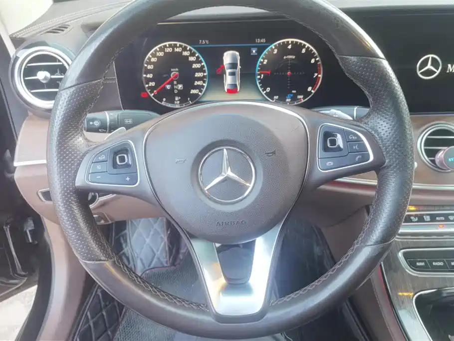 Mercedes-Benz E-class Mercedes-Benz E-class
