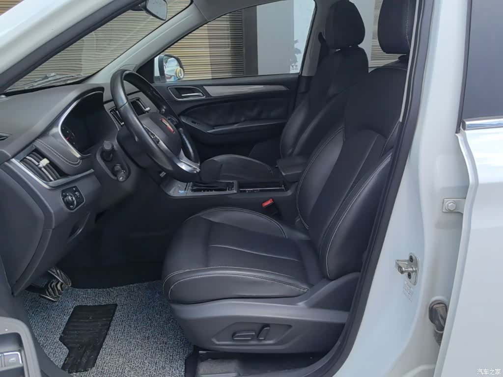 Roewe RX5, 2016 15