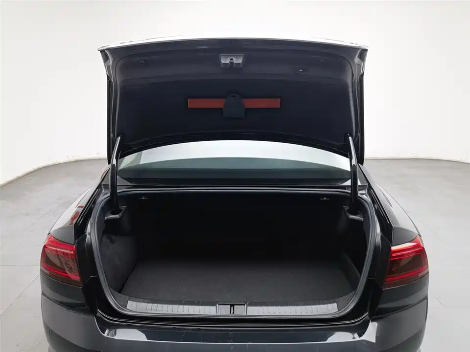 Volkswagen Magotan GTE