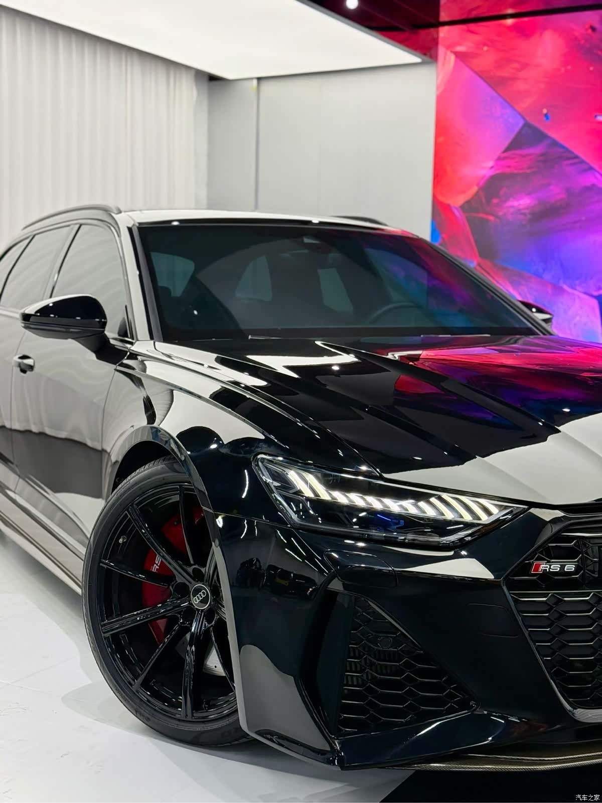 Audi RS, 2025 8