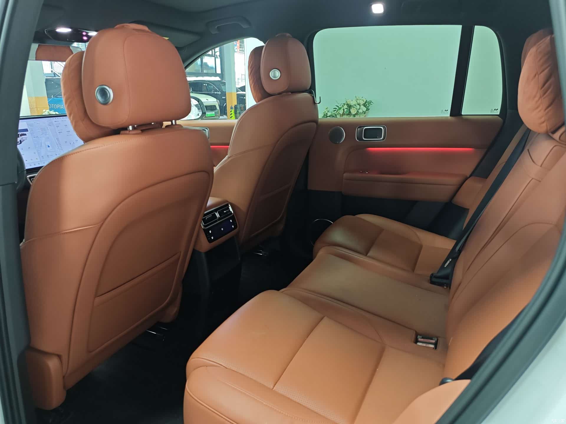 Li Auto L6, 2025 6