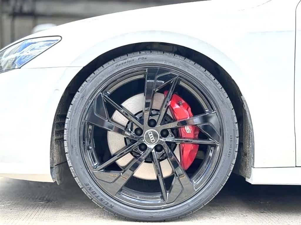 Audi A7, 2019 все фото