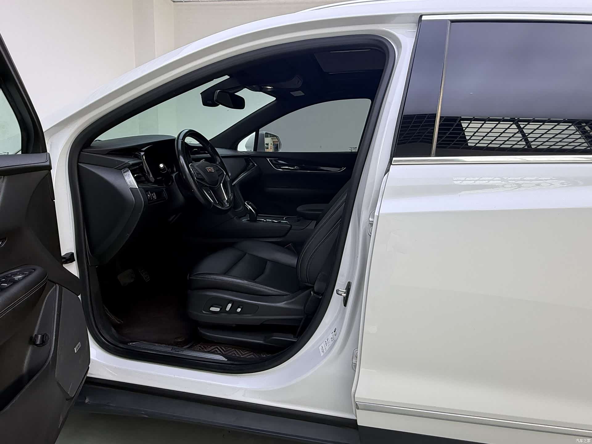 Cadillac XT5, 2021 12