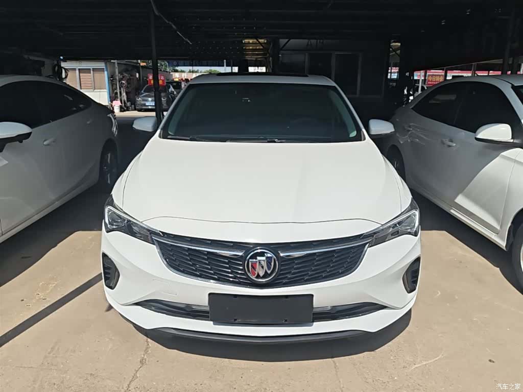 Buick Verano, 2022 3