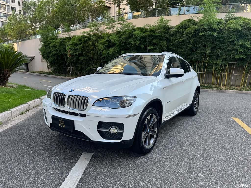 BMW X6, 2011 1