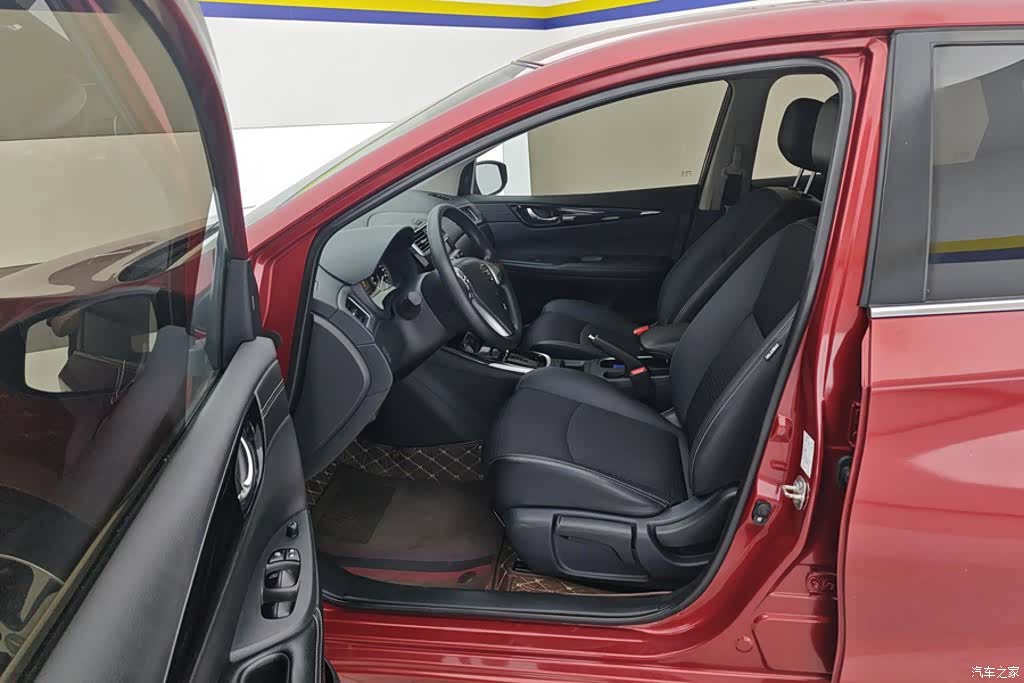 Nissan Tiida, 2019 9