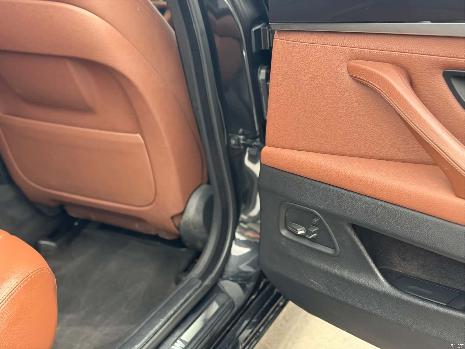 BMW 5 Series, 2015 11