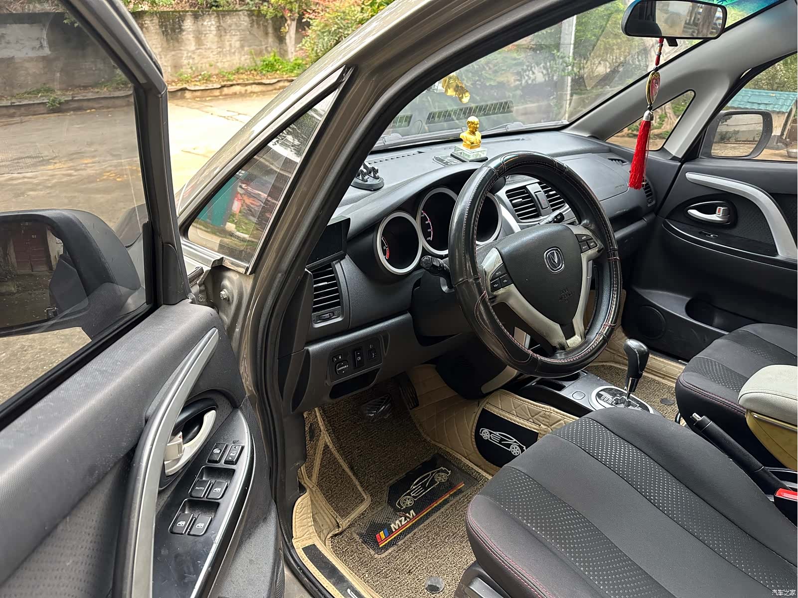 Changan CX20, 2015 4